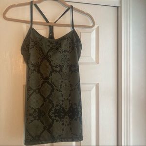 Lululemon tank top size 6